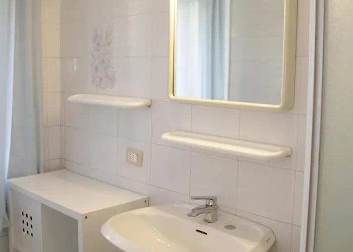 Via Della Sogliola * 马里纳-迪卡斯塔涅托